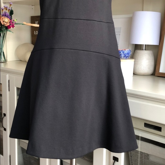 Vince Drop-hem Black Dress - Picture 5 of 6